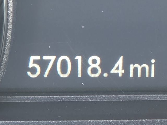 Used 2022 Lincoln Corsair Standard w/ Premium Package image 24