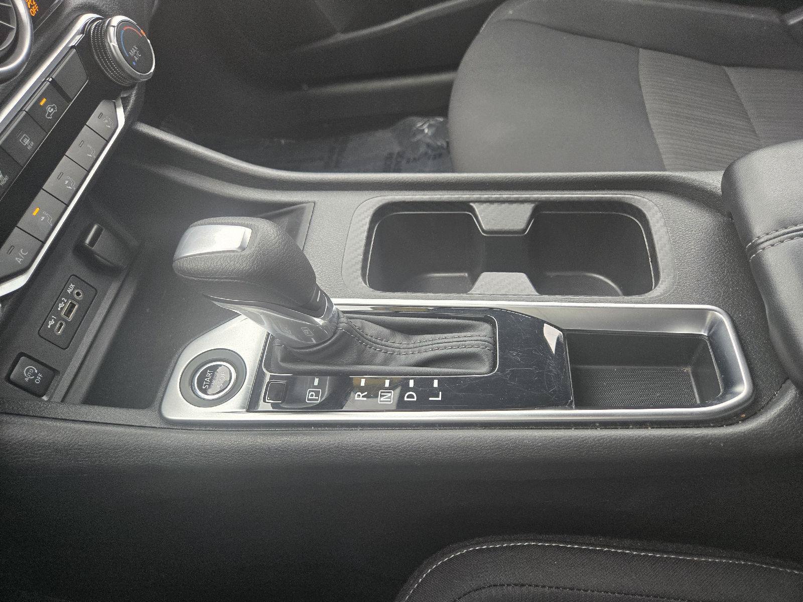 Used 2025 Nissan Sentra SV FWD image 20