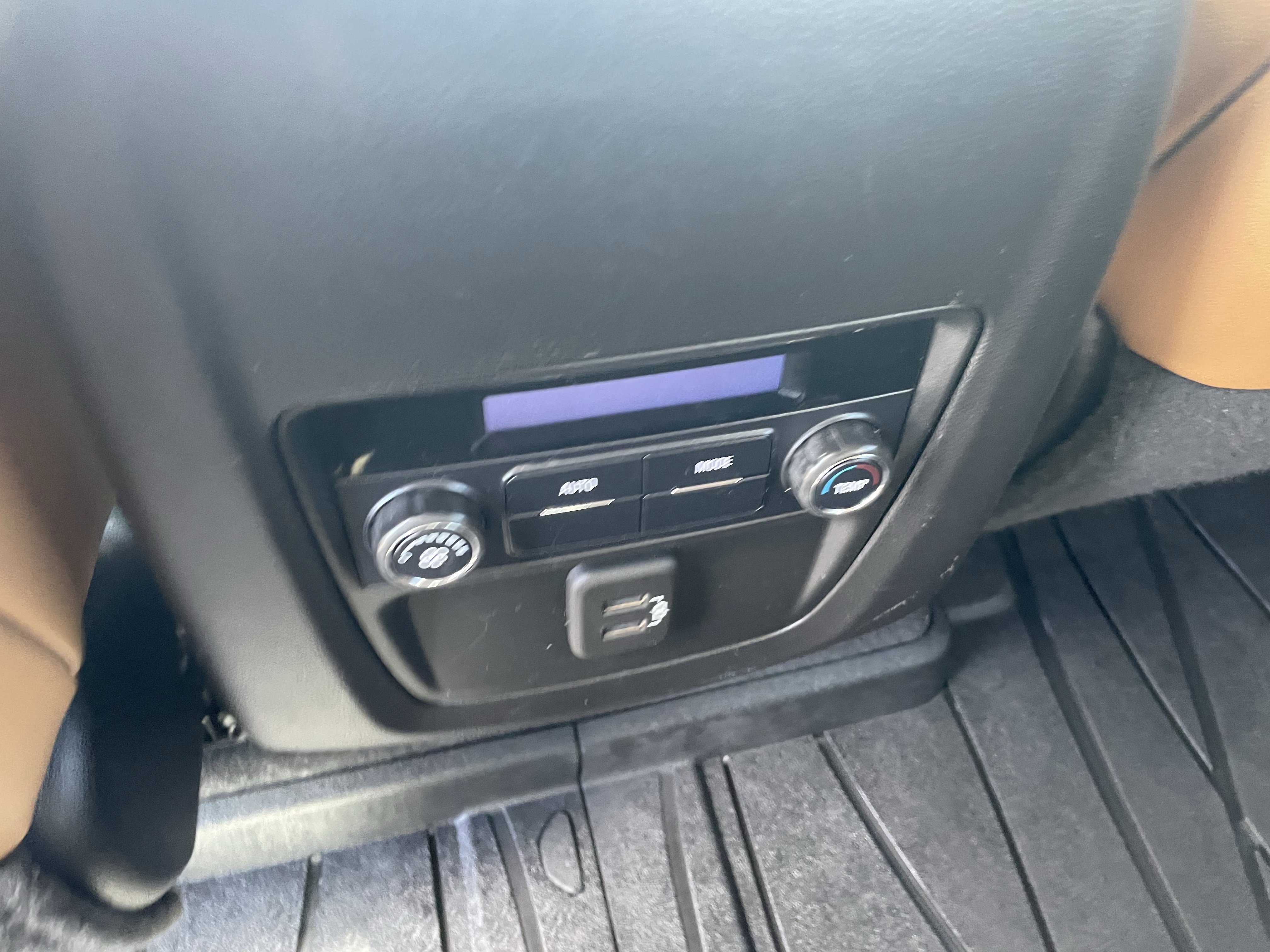 Used 2020 Buick Enclave Essence w/ LPO, Floor Liner Package AWD/4WD image 29