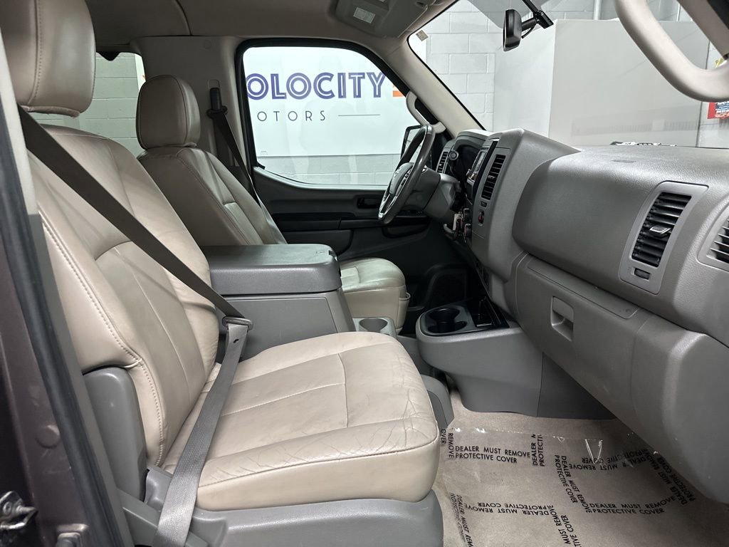 Used 2015 Nissan NV 3500 SL w/ Technology Package image 20