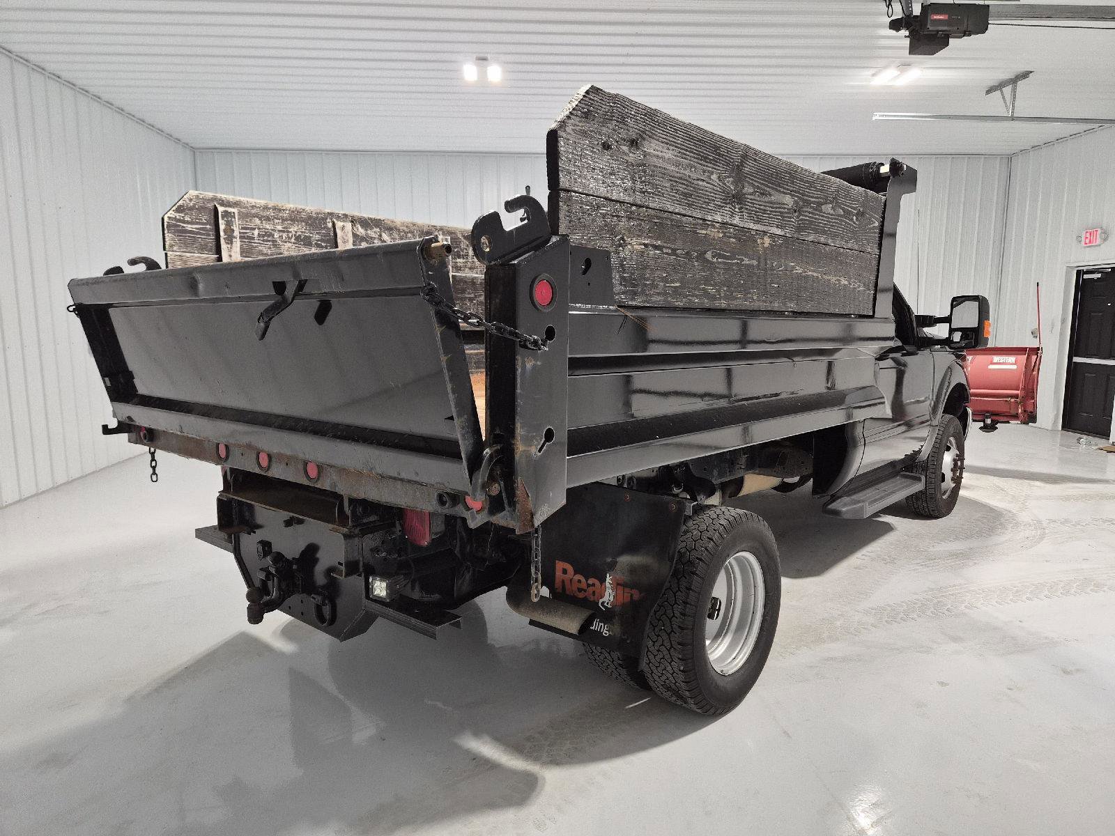 Used 2016 Ford F350 XL w/ Power Equipment Group image 5