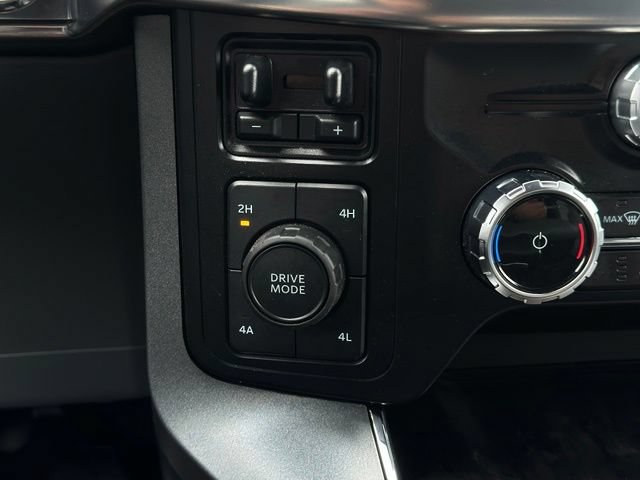 Used 2023 Ford F150 Lariat AWD/4WD image 17