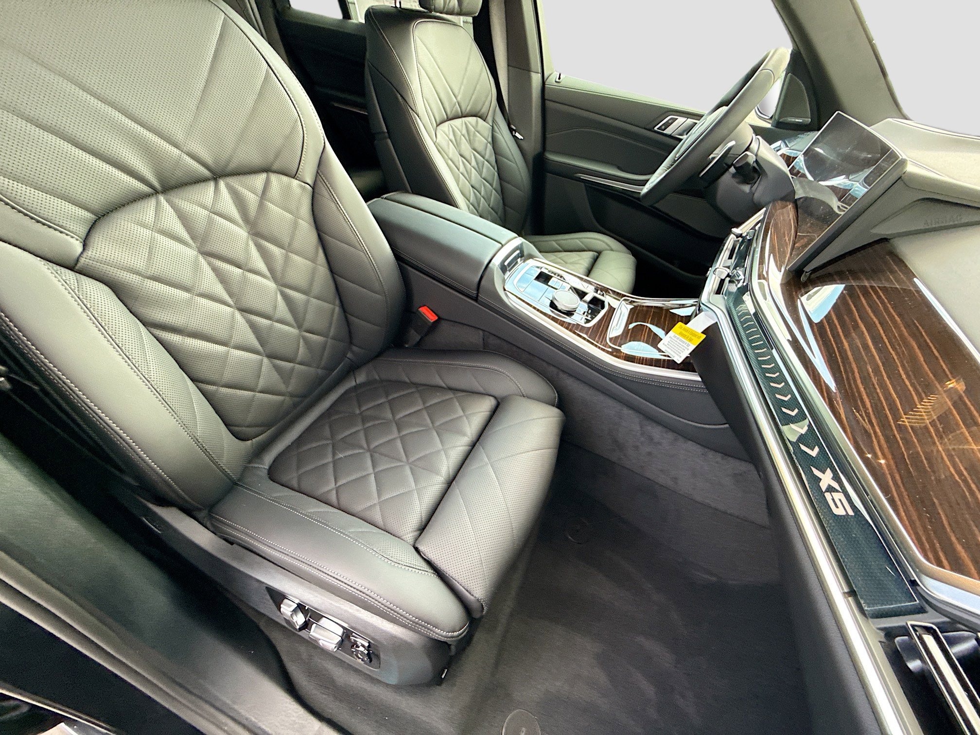 New 2026 BMW X5 xDrive40i w/ M Sport Package image 15