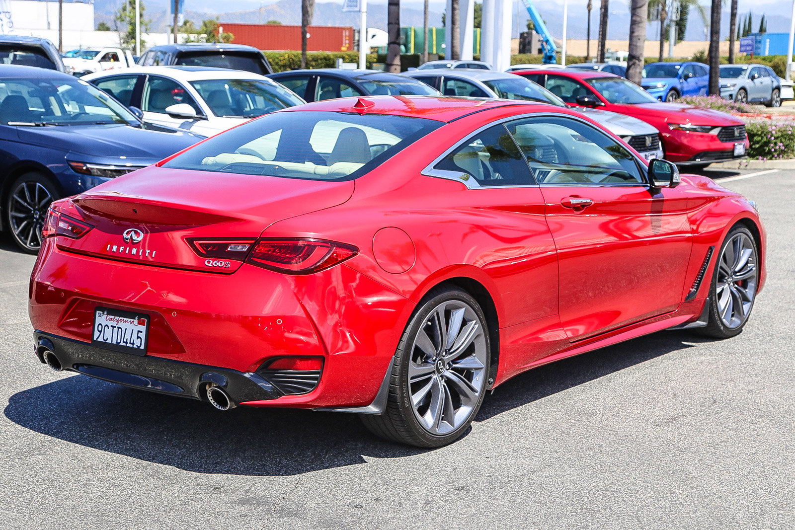 Used 2022 INFINITI Q60 Red Sport 400 w/ Cargo Package RWD image 9