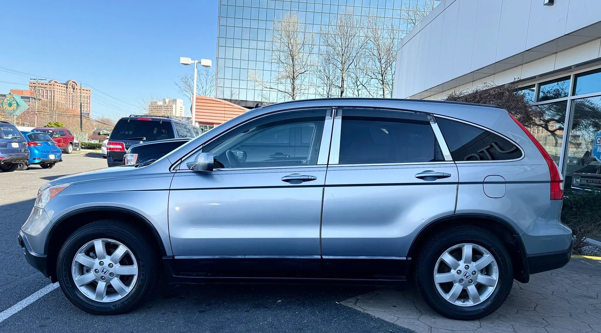 Used 2008 Honda CR-V EX-L image 4