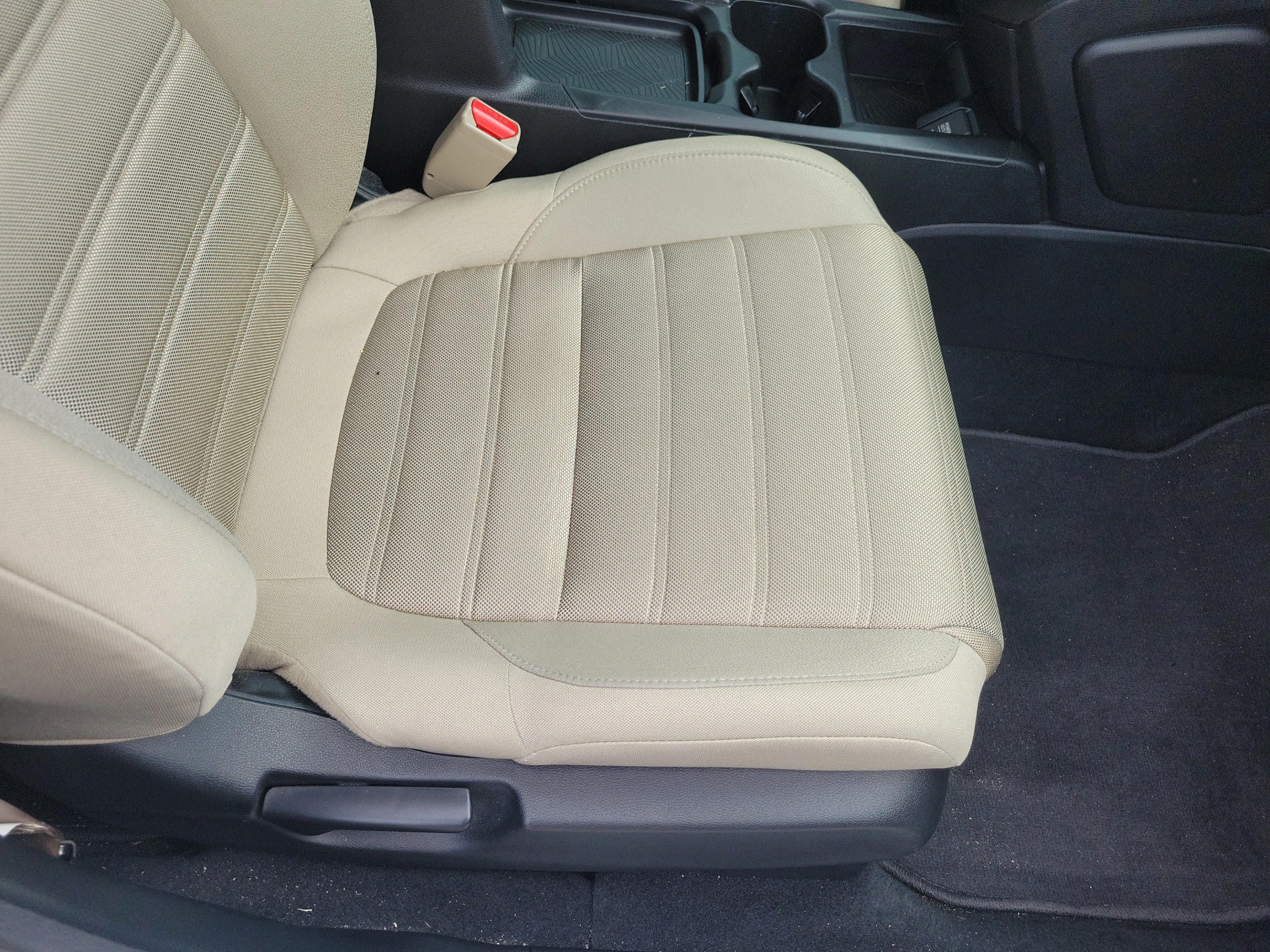Certified 2019 Honda CR-V LX image 18