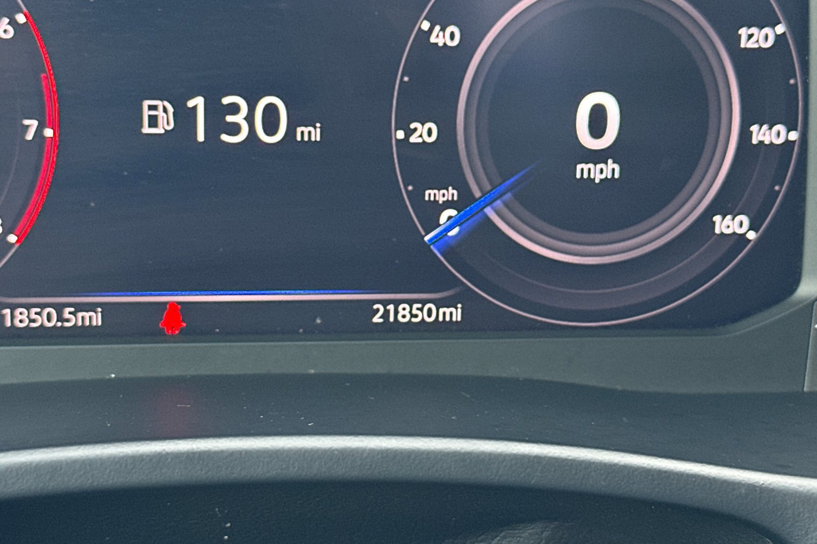 Used 2022 Volkswagen Atlas Cross Sport SE image 27