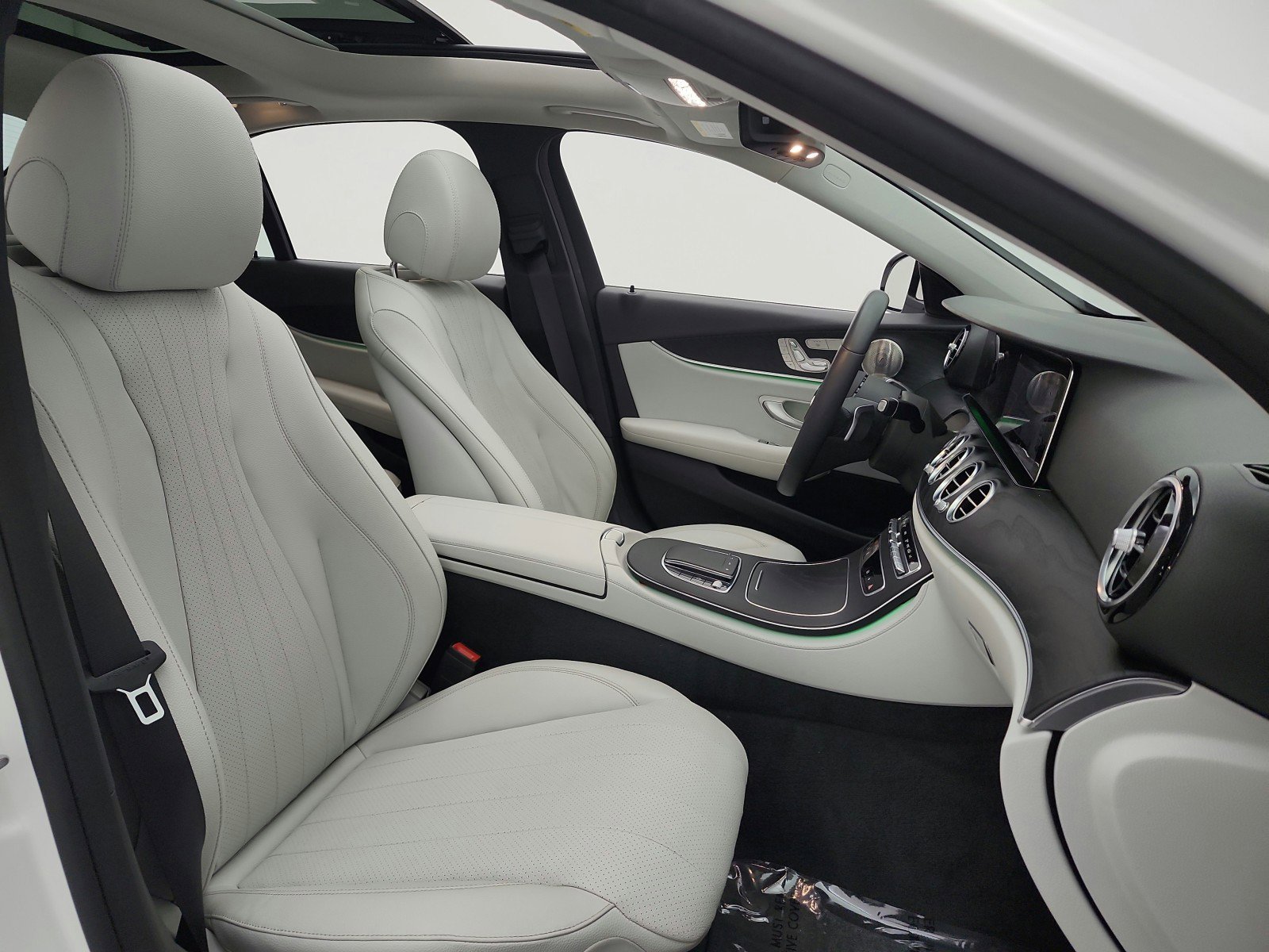 Certified 2022 Mercedes-Benz E 350 Sedan image 34