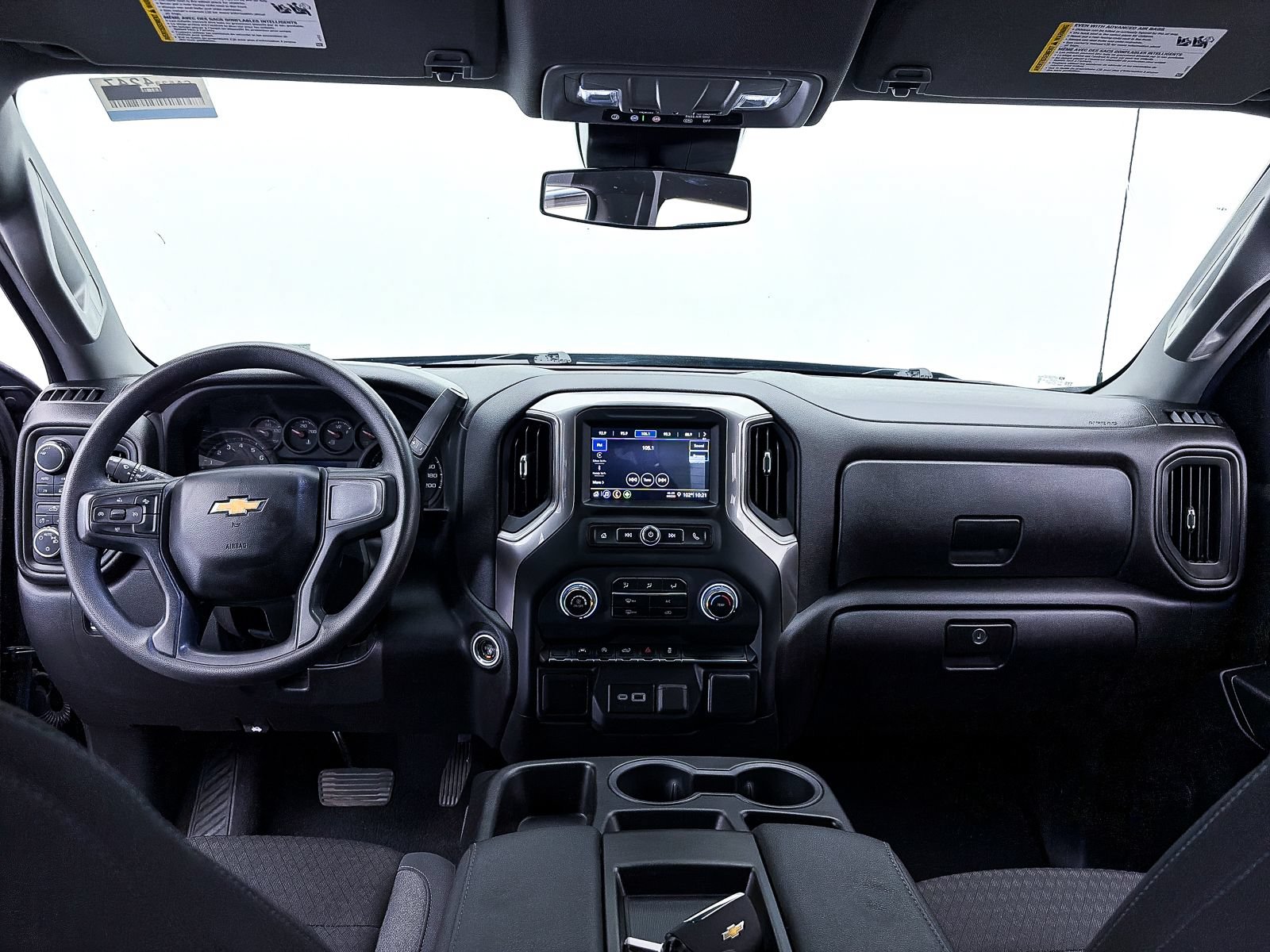 Used 2024 Chevrolet Silverado 1500 Custom AWD/4WD image 25