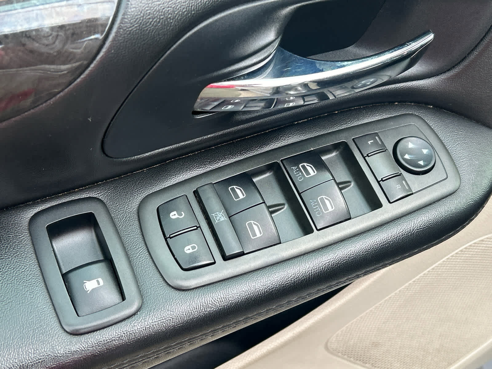 Used 2014 Dodge Grand Caravan SE w/ Quick Order Package 29E SE image 16