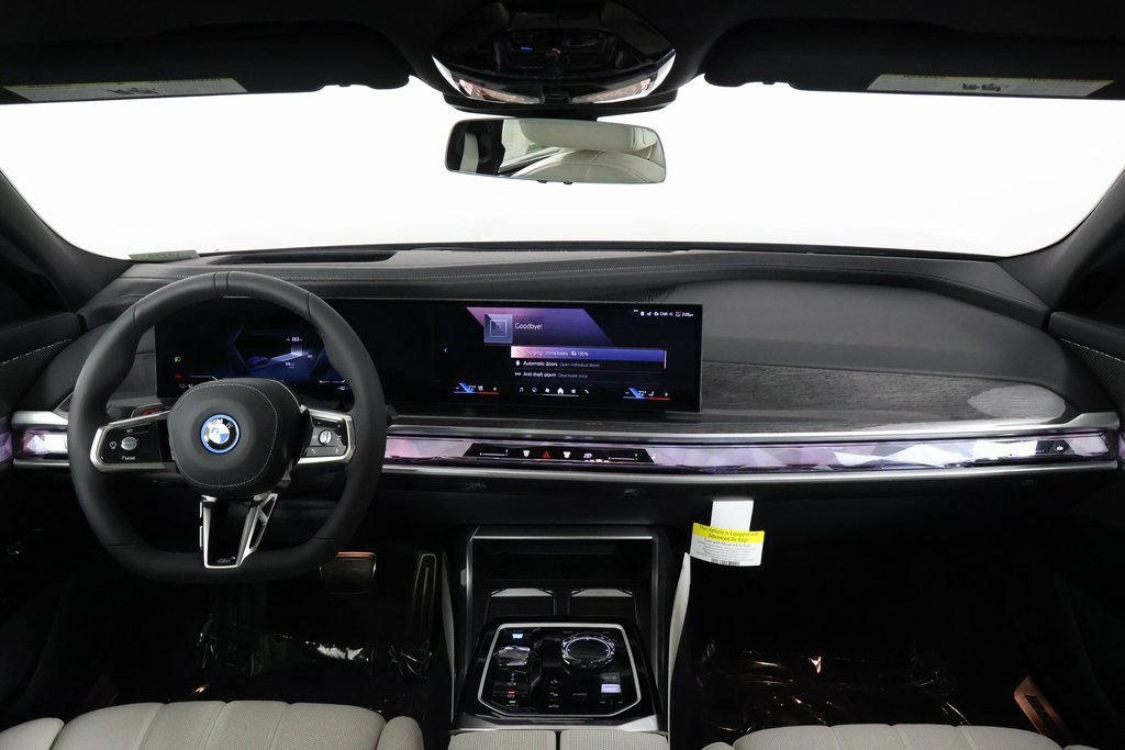 New 2026 BMW i7 eDrive50 w/ Executive Package RWD image 4