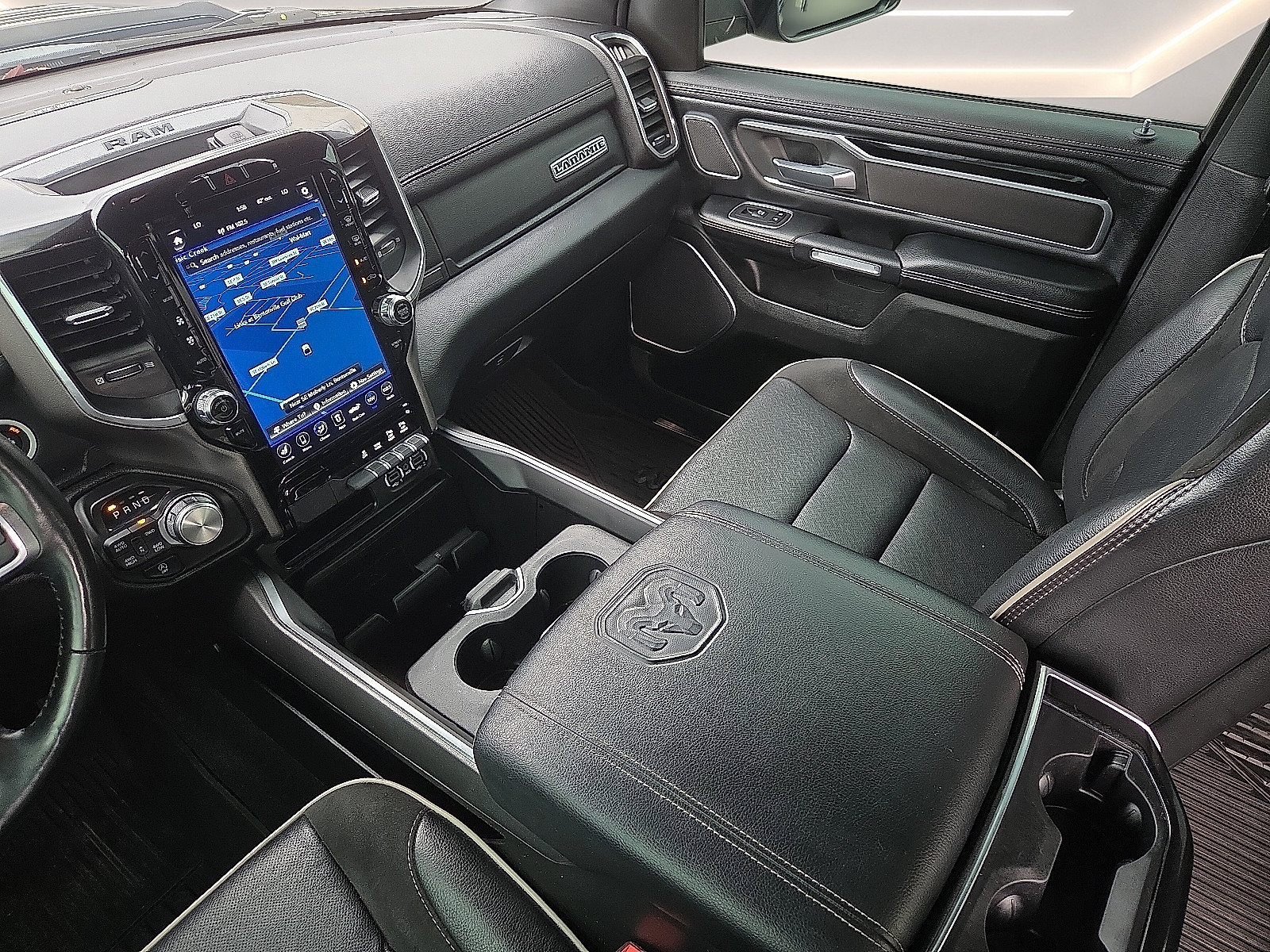 Used 2020 RAM 1500 Laramie AWD/4WD image 12