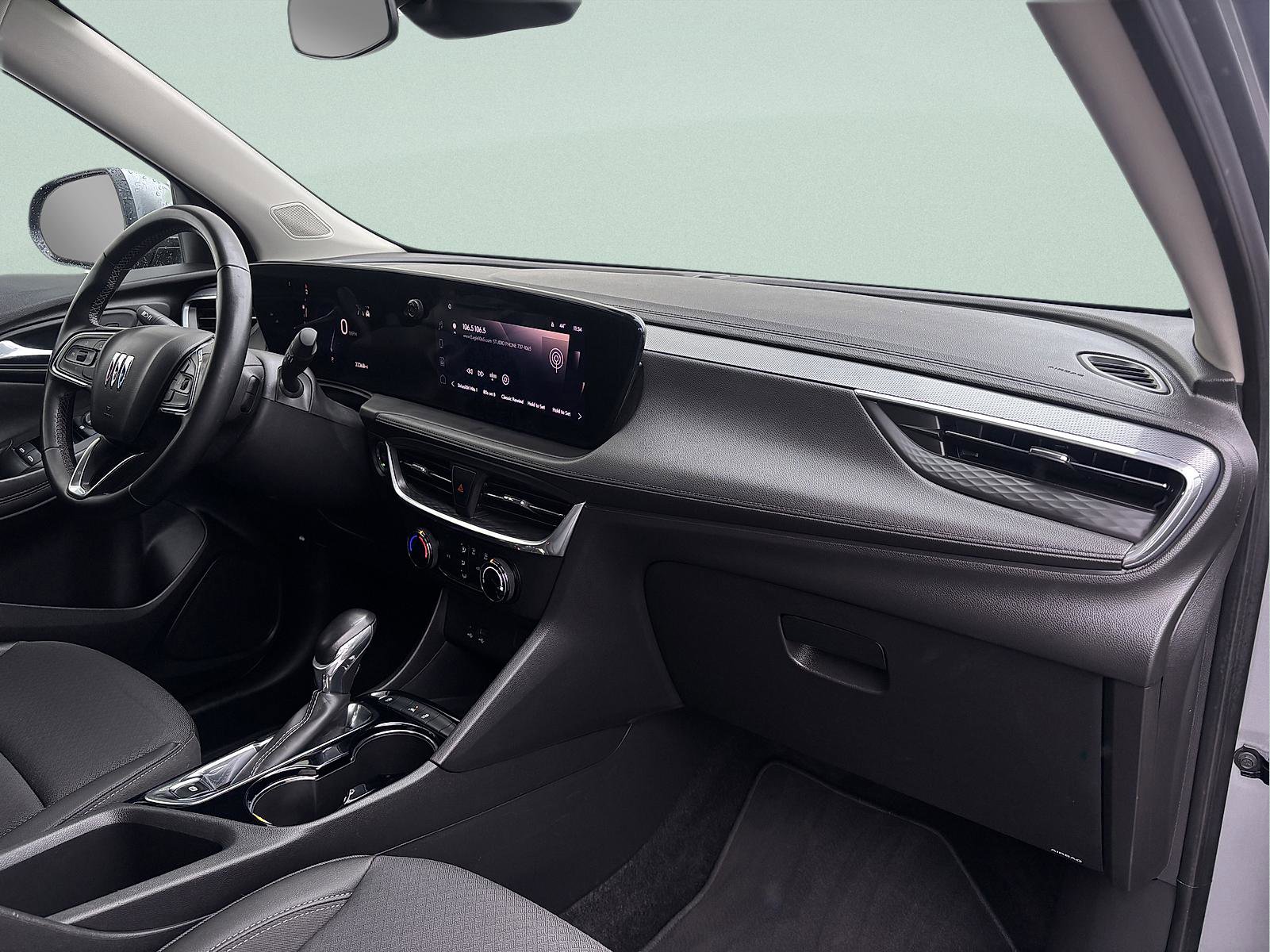 Used 2024 Buick Encore GX Preferred image 31