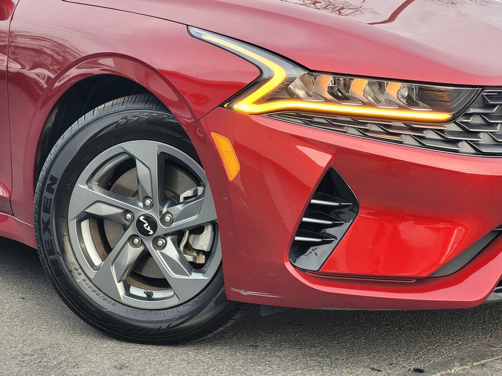 Used 2022 Kia K5 LX image 4