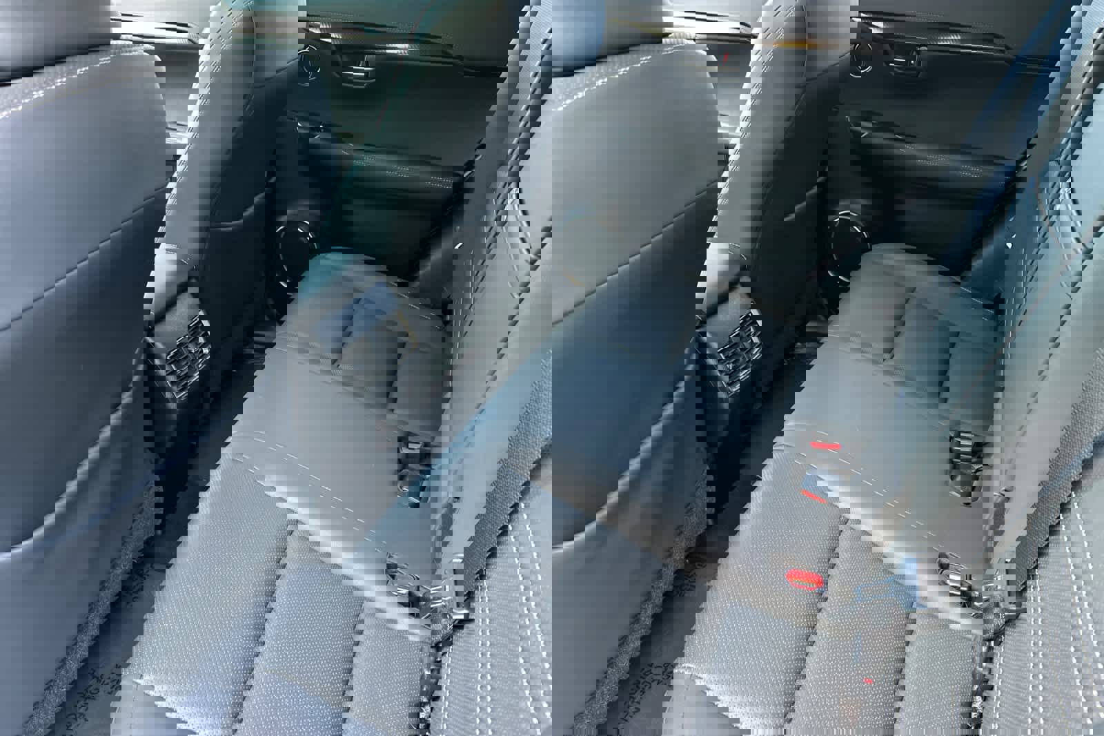 Used 2018 Lexus NX 300h AWD image 4