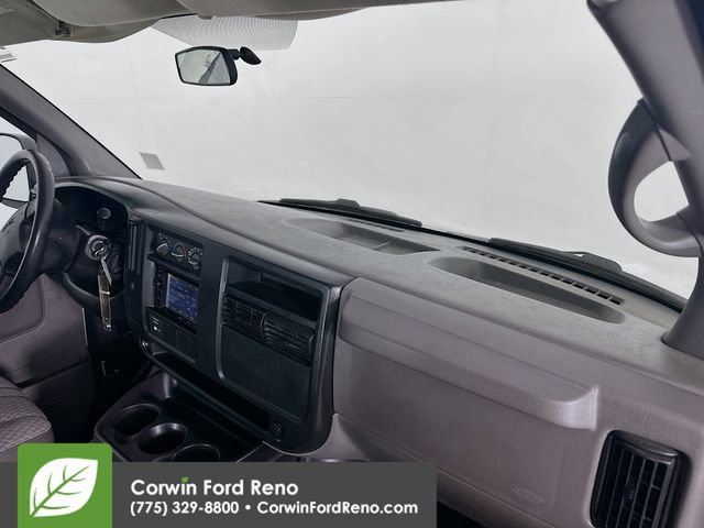 Used 2005 GMC Savana 2500 RWD image 28