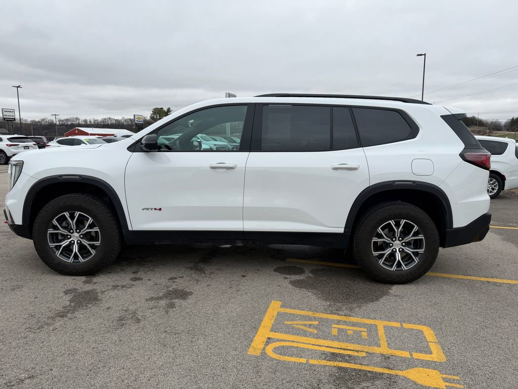 Used 2024 GMC Acadia AT4 w/ LPO, Floor Liner Package AWD/4WD image 8