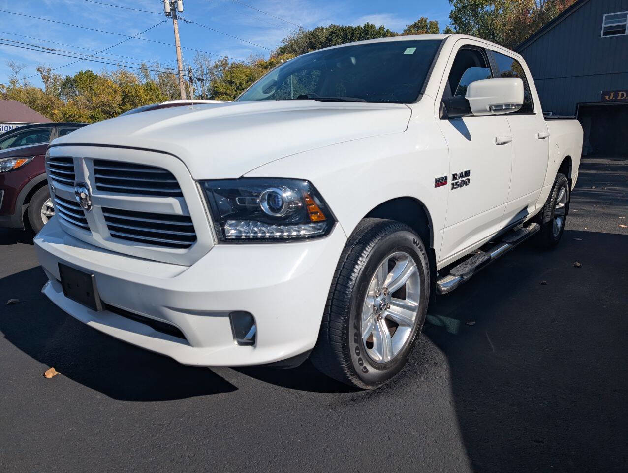 Used 2016 RAM 1500 Sport image 1