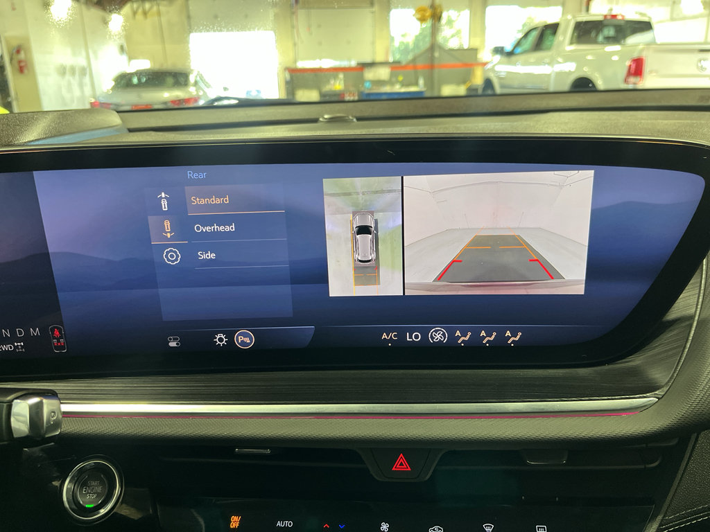 Certified 2024 Buick Envision Preferred AWD/4WD image 36