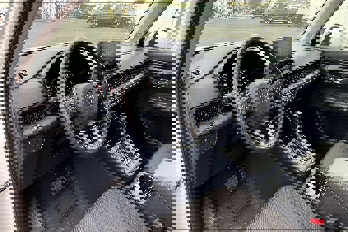 Used 2024 Honda CR-V EX image 11