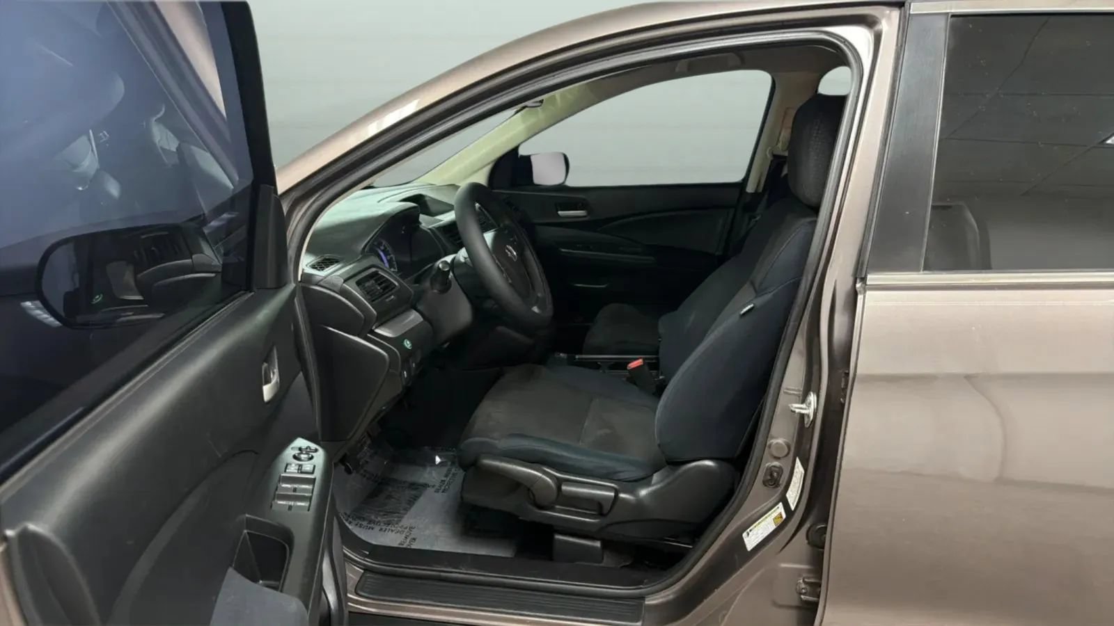 Used 2015 Honda CR-V LX image 20