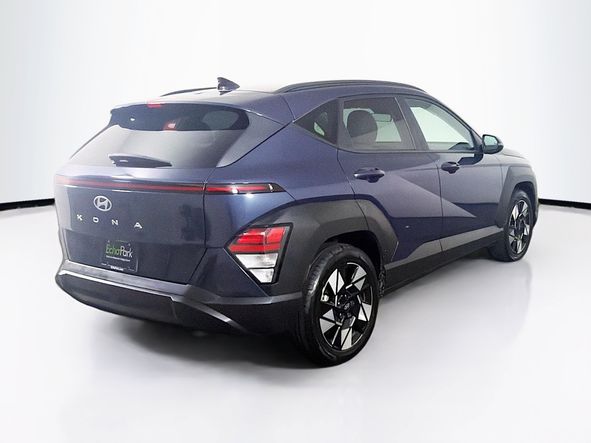 Used 2025 Hyundai Kona SEL FWD image 9