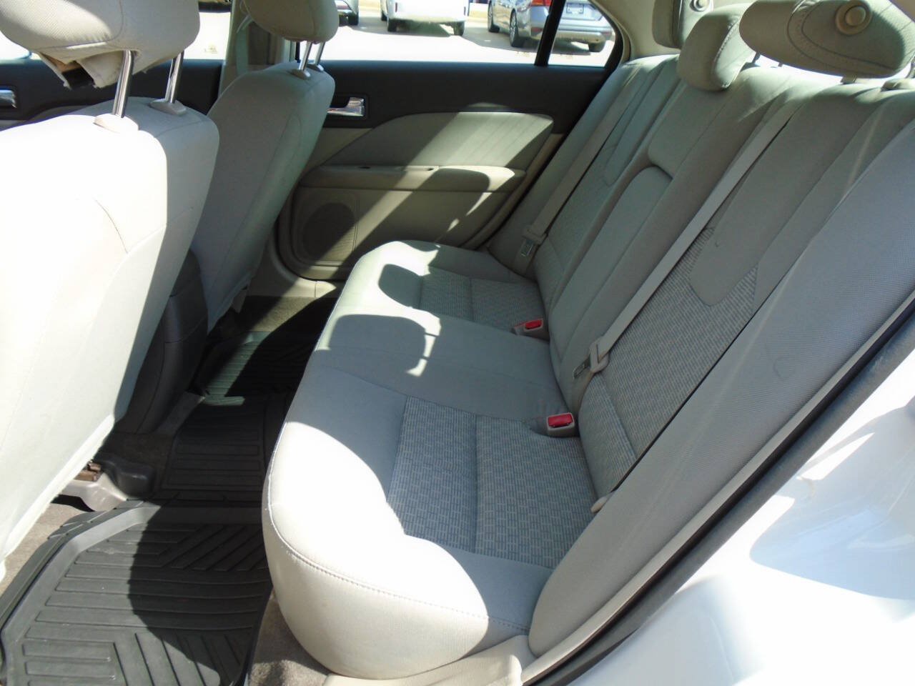 Used 2012 Ford Fusion S FWD image 10