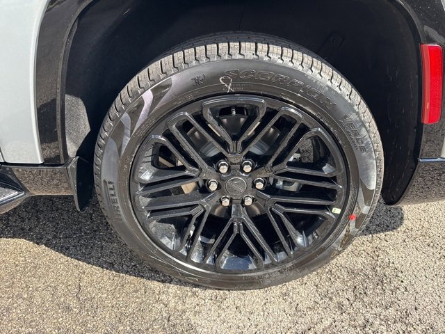 New 2025 Jeep Wagoneer L Series II w/ Convenience Group I image 10