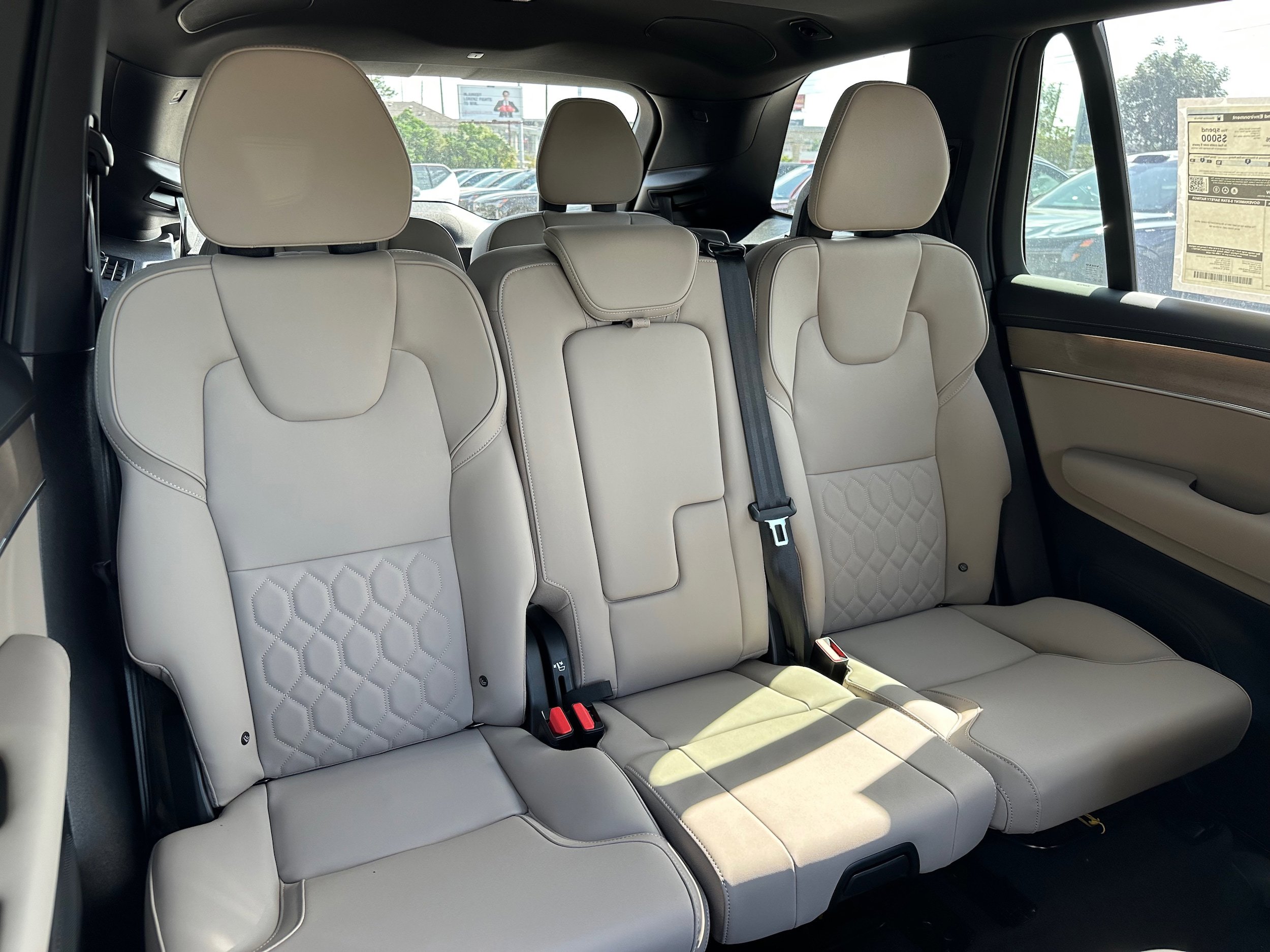 Used 2026 Volvo XC90 B6 Plus w/ Protection Package Premier AWD/4WD image 10