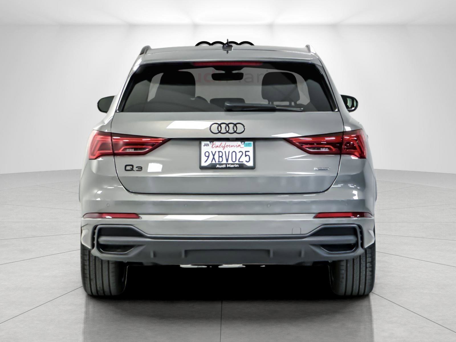 Certified 2025 Audi Q3 2.0T Premium w/ Convenience Package AWD/4WD image 4