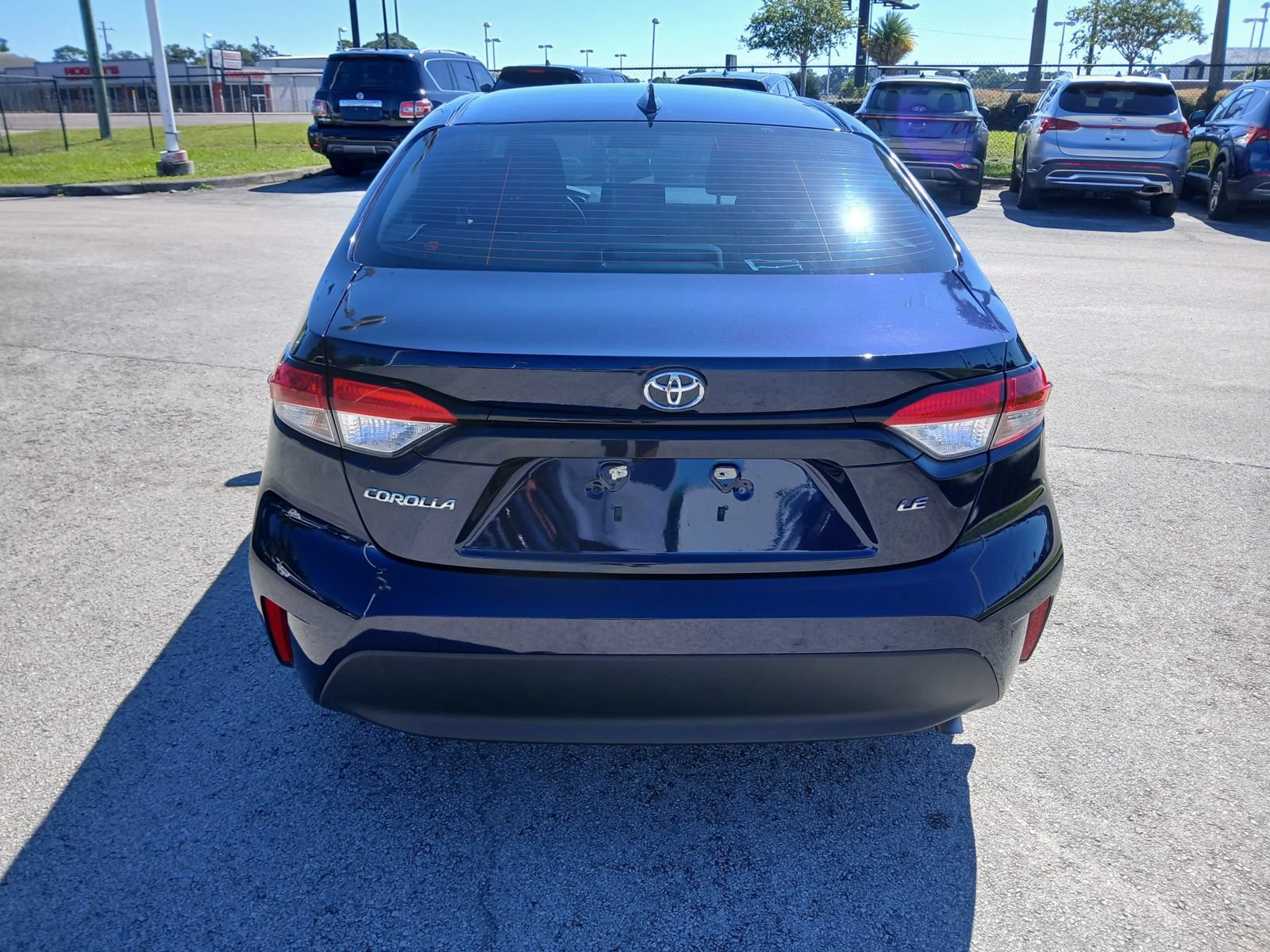 Used 2025 Toyota Corolla LE FWD image 3
