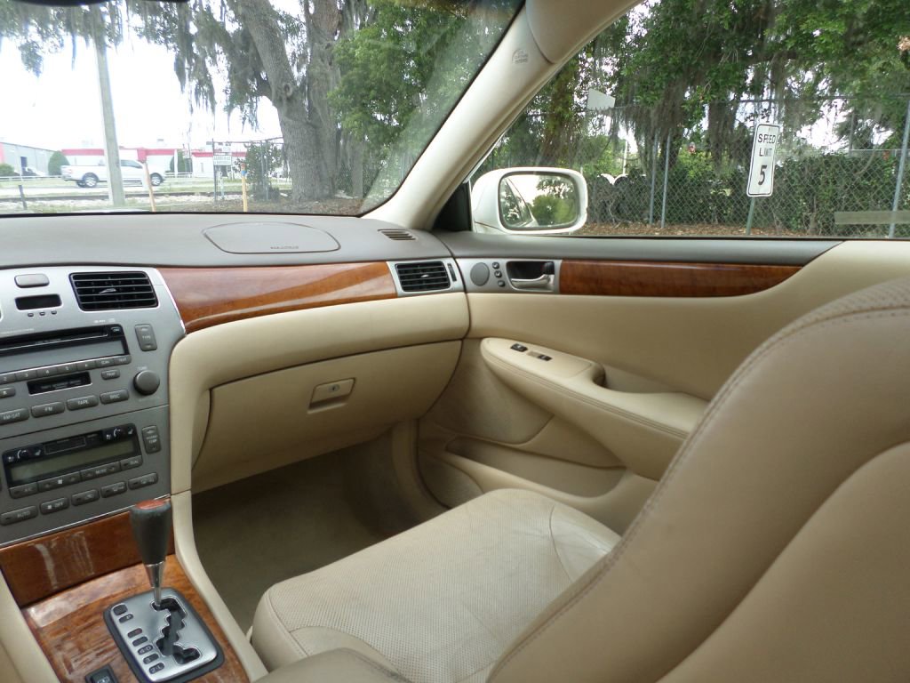 Used 2005 Lexus ES 330 image 18