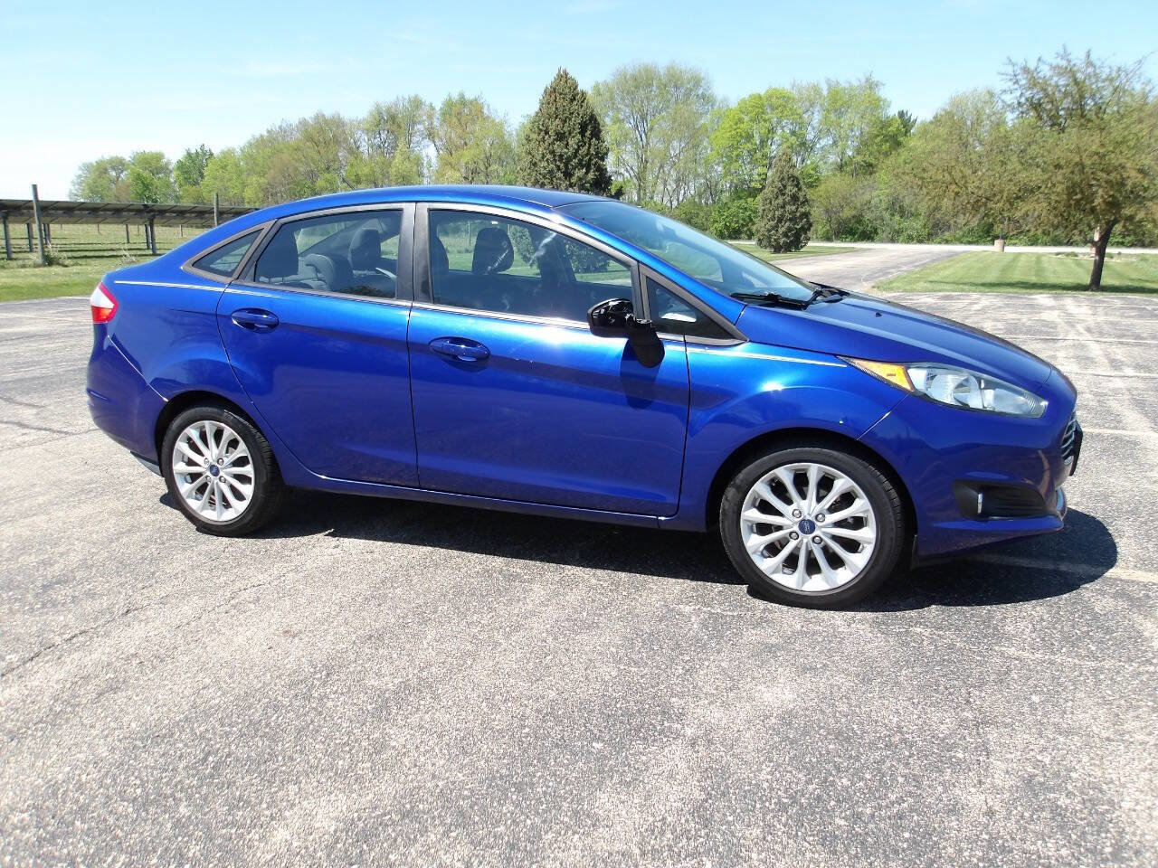 Used 2014 Ford Fiesta SE w/ Equipment Group 201A