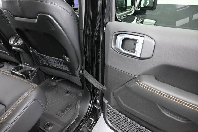 New 2026 Jeep Gladiator Sport AWD/4WD image 13