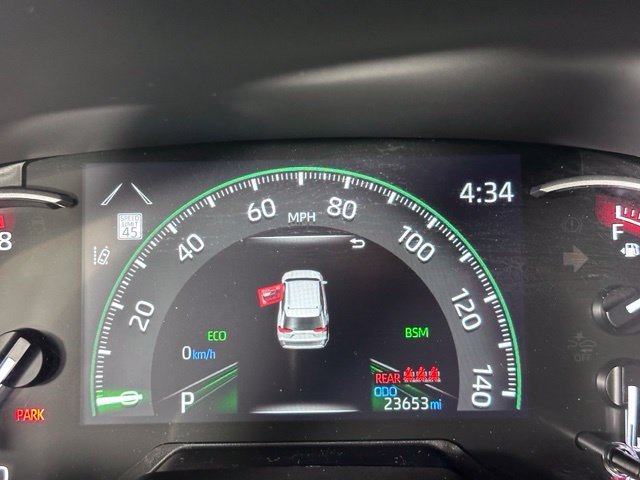 Used 2024 Toyota RAV4 XLE AWD/4WD image 15