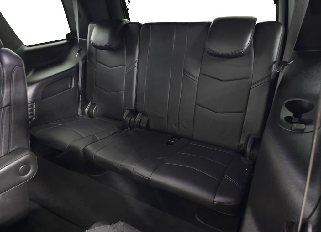Used 2020 Cadillac Escalade Platinum w/ Escalade Sport Edition AWD/4WD image 42