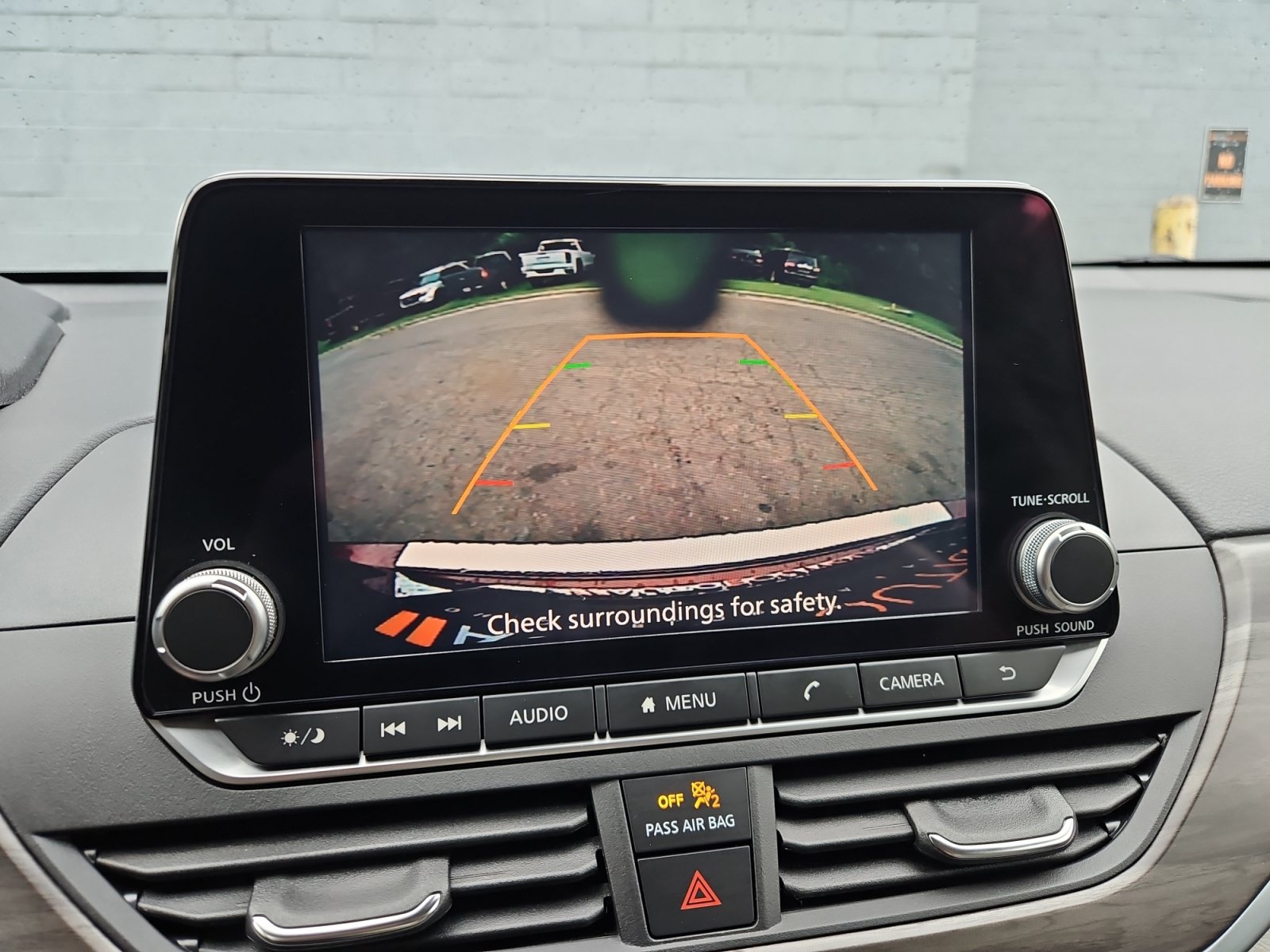 Used 2023 Nissan Altima 2.5 SV AWD/4WD image 17