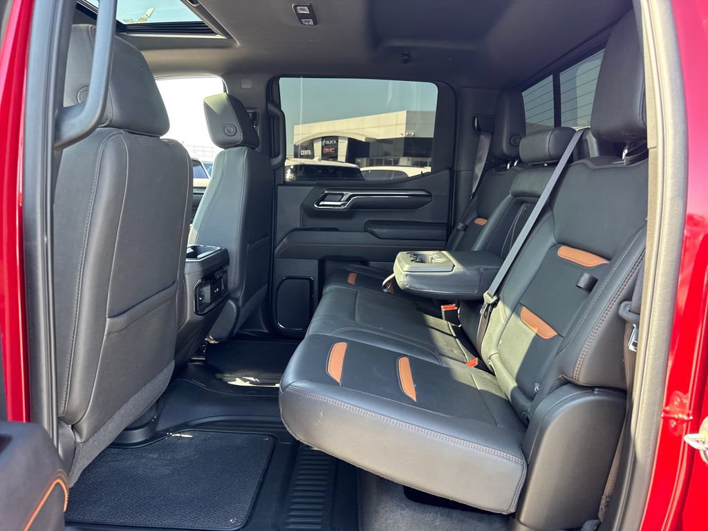 Used 2023 GMC Sierra 1500 AT4 w/ AT4 Premium Package AWD/4WD image 14