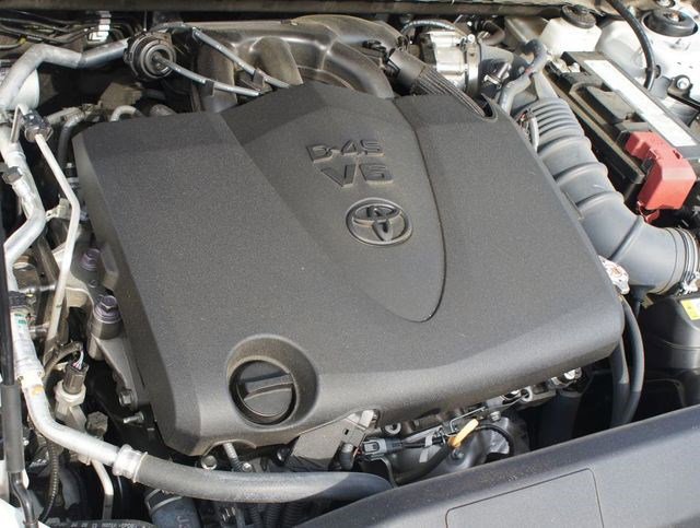 Used 2024 Toyota Camry XSE w/ Navigation Package FWD image 27