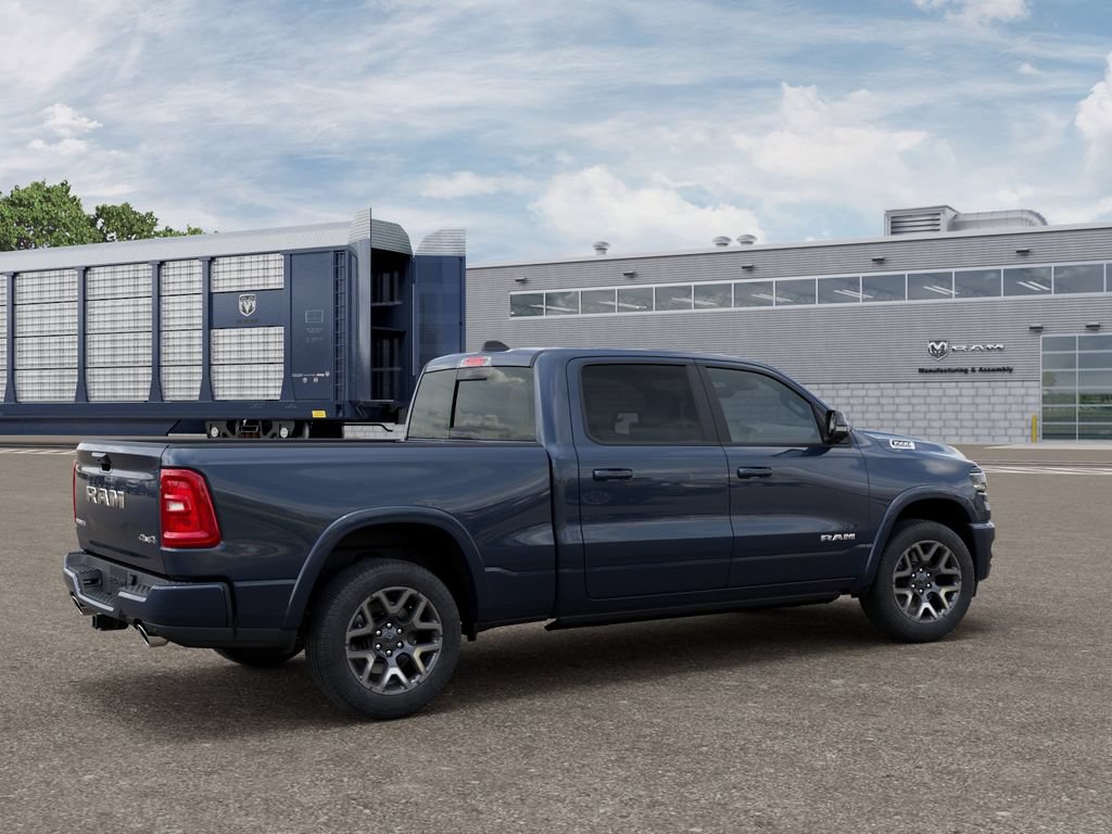 New 2027 RAM 1500 Laramie AWD/4WD image 4