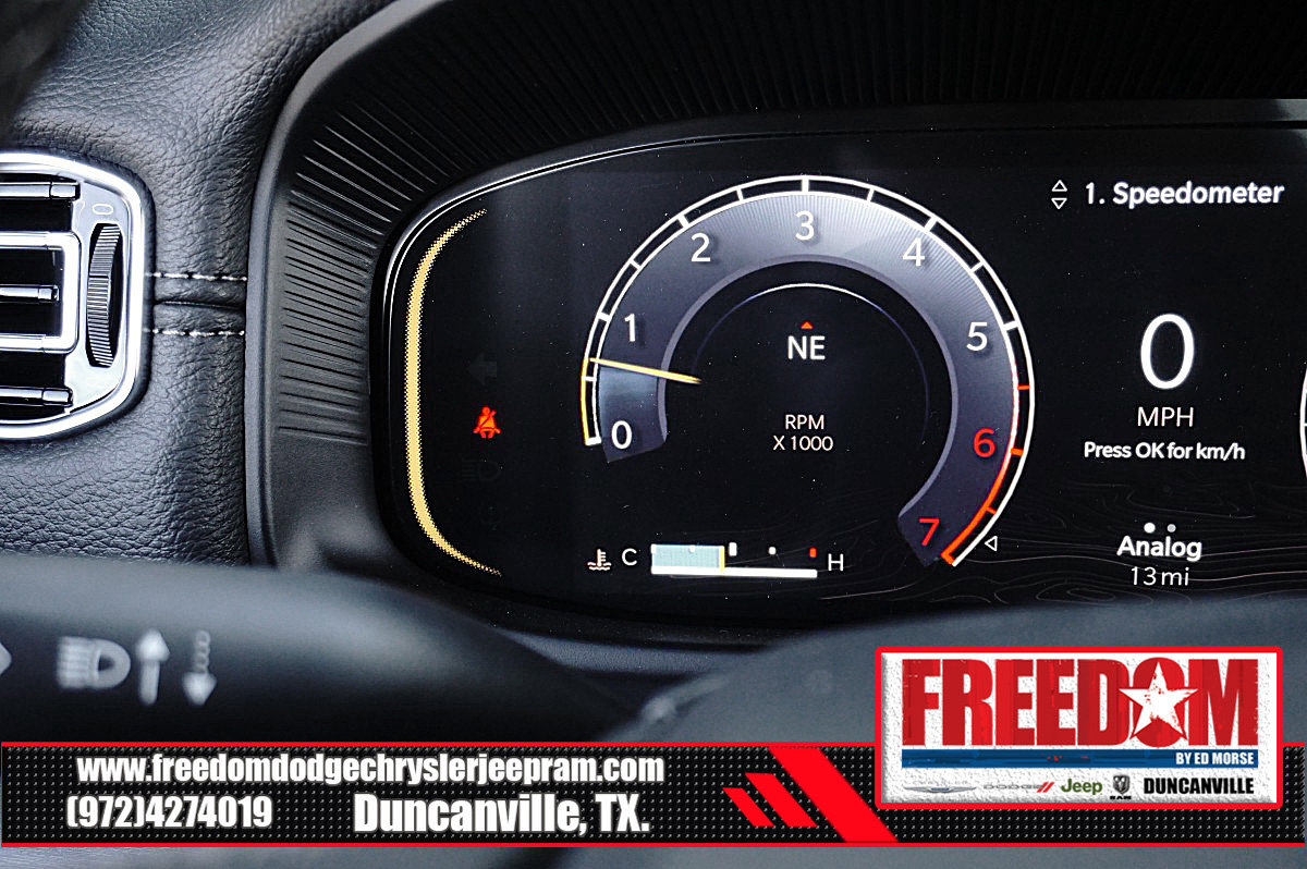 New 2025 Jeep Wagoneer L Series II w/ Premium Group I image 30