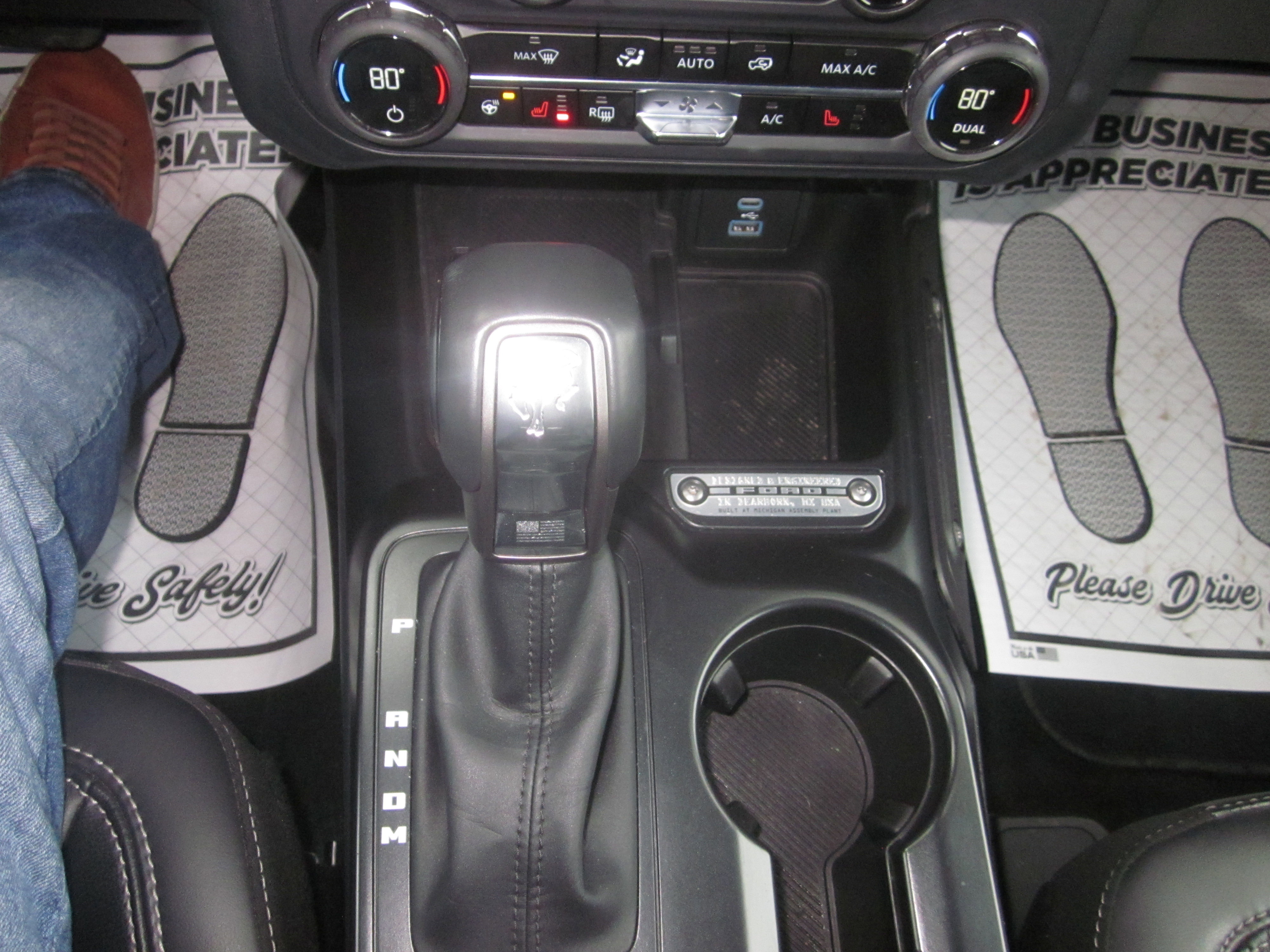 Used 2025 Ford Bronco Outer Banks image 17