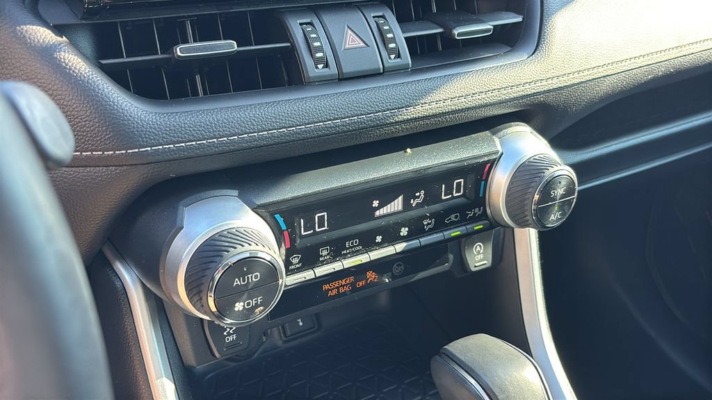 Used 2021 Toyota RAV4 XLE Premium FWD image 20
