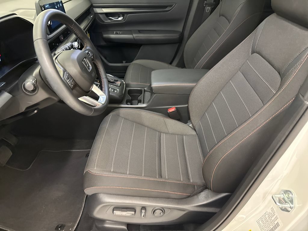 Used 2026 Honda CR-V Sport image 18