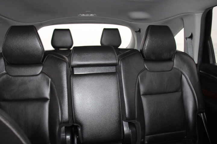 Used 2020 Acura MDX FWD image 26