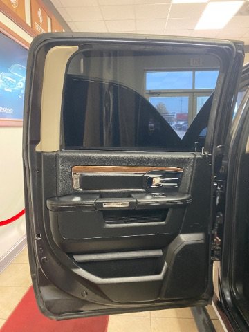 Used 2014 RAM 1500 Laramie w/ Convenience Group RWD image 13