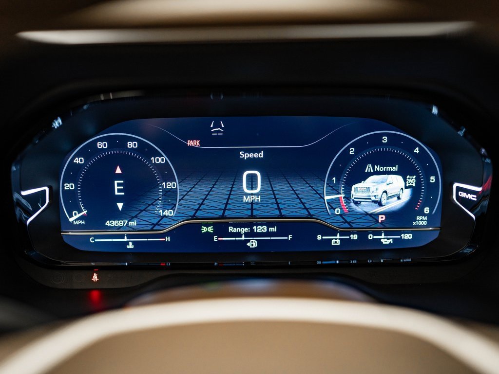 Used 2023 GMC Yukon Denali w/ Max Trailering Package image 36