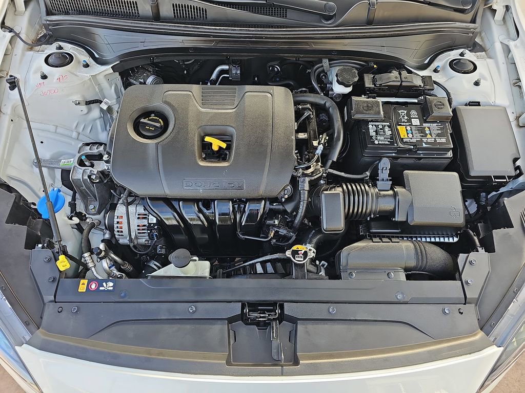 Used 2023 Kia Forte LX image 32