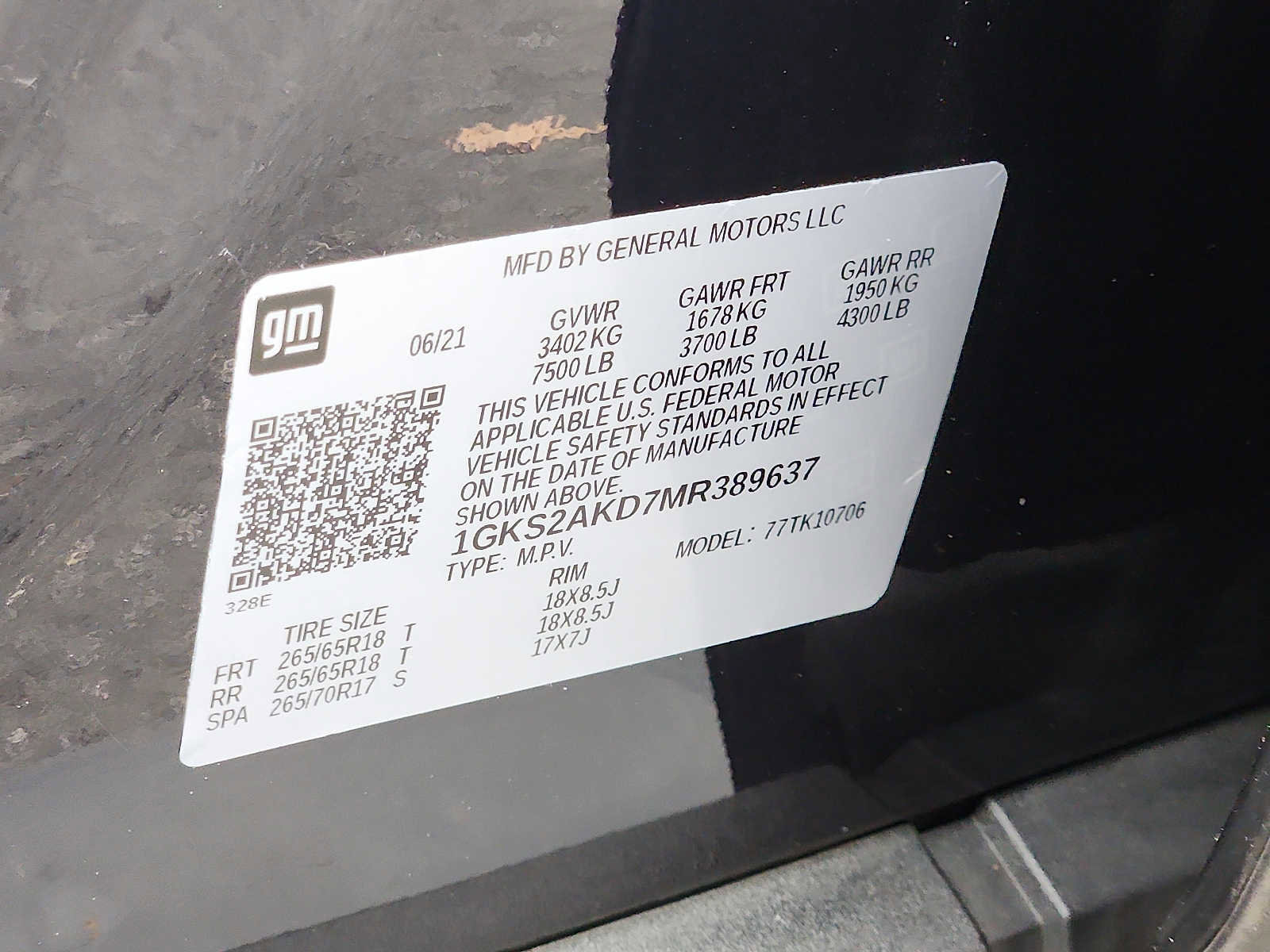 Used 2021 GMC Yukon SLE image 25