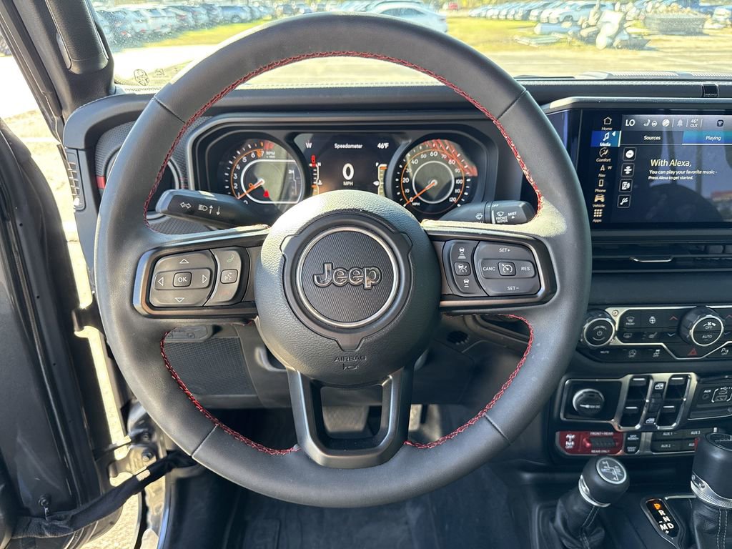 Used 2024 Jeep Gladiator Rubicon image 13